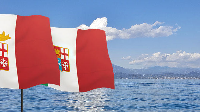 Differenza tra la bandiera della marina militare e quella mercantile